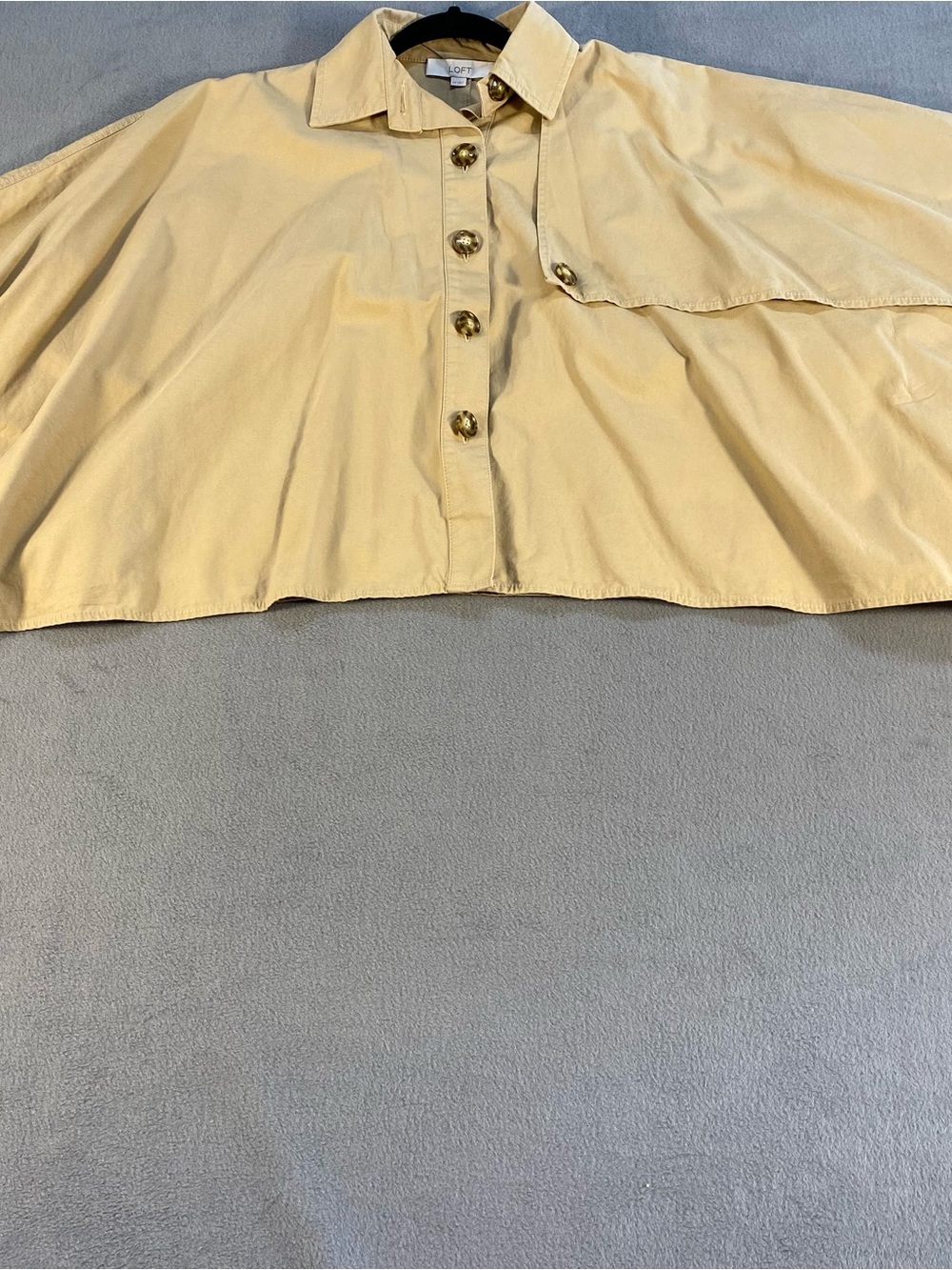 LOFT women’s Tan Twill Trench Cape Button-Front Collared Jacket, size XS